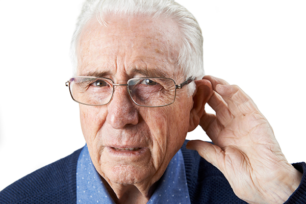 老人重聽不治療 恐提高失智風險
